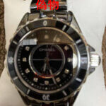 CHANEL J12 H1626偽物